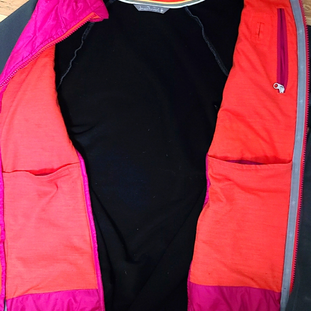 Smart Wool Jacket - Picture 4 of 9